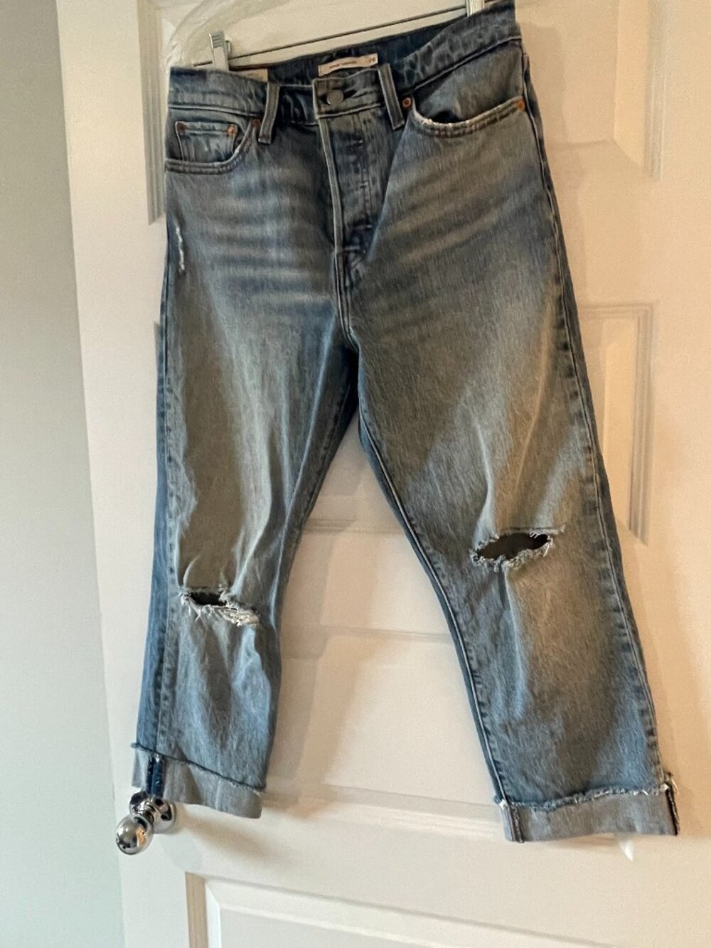 Levi's Premium Wedgie Straight Distressed Button Fly Jeans 28